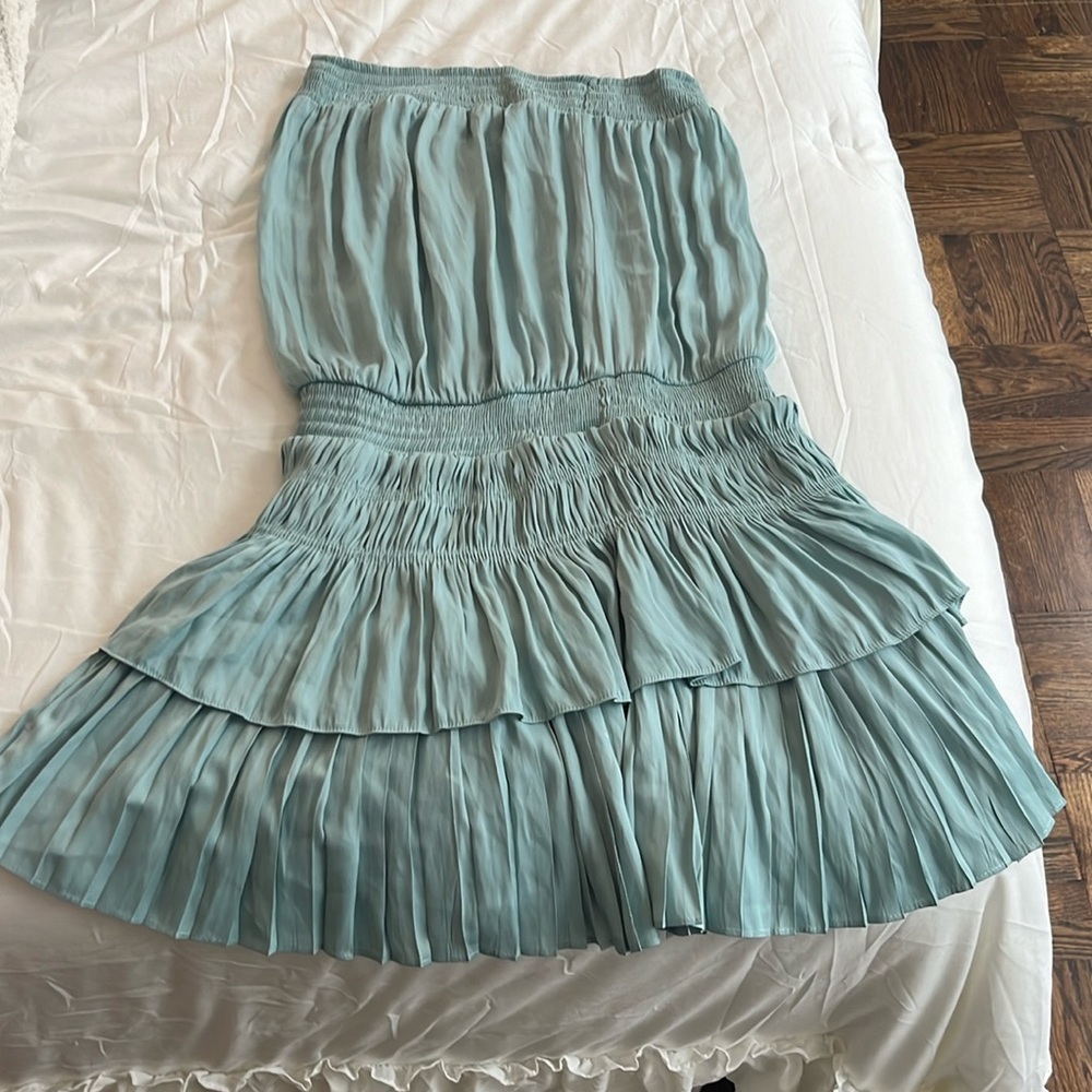 Light green strapless summer dress